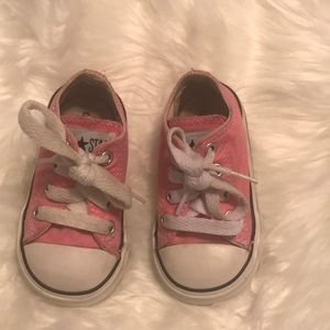 Pink Toddler Size 4 Converse